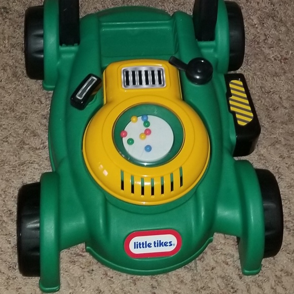 Little Tikes Gas 'n Go Mower - Picture 1 of 3